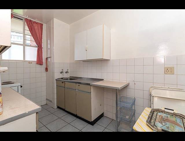 1 BEDROOM APARTMENT FOR SALE IN BEDFORD GARDENS